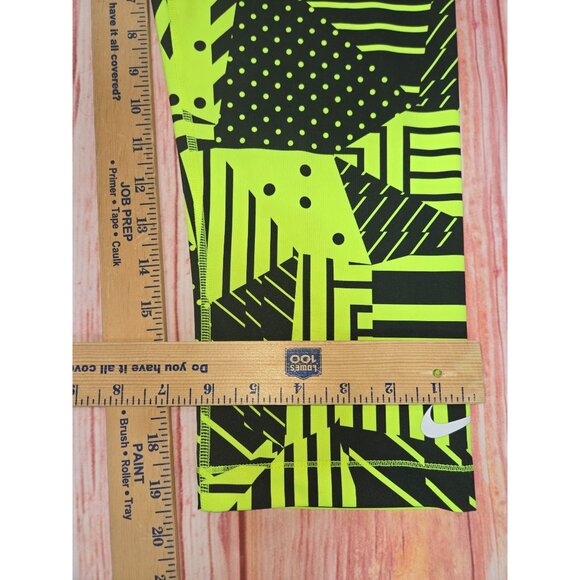 Nike Pro Compression Capri Leggings Large Yellow & Black Geometric Print - Picture 7 of 7